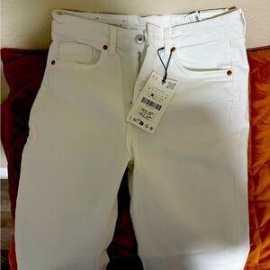 Zara high rise crop white jeans NWT